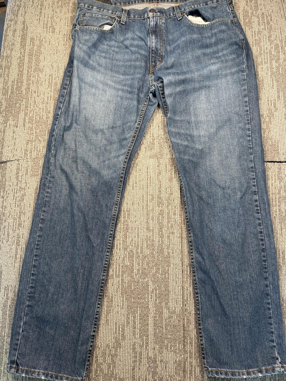 Levis 559 Jeans Mens 38x34 Blue Medium Wash Relaxed Straight Denim Pants Casual